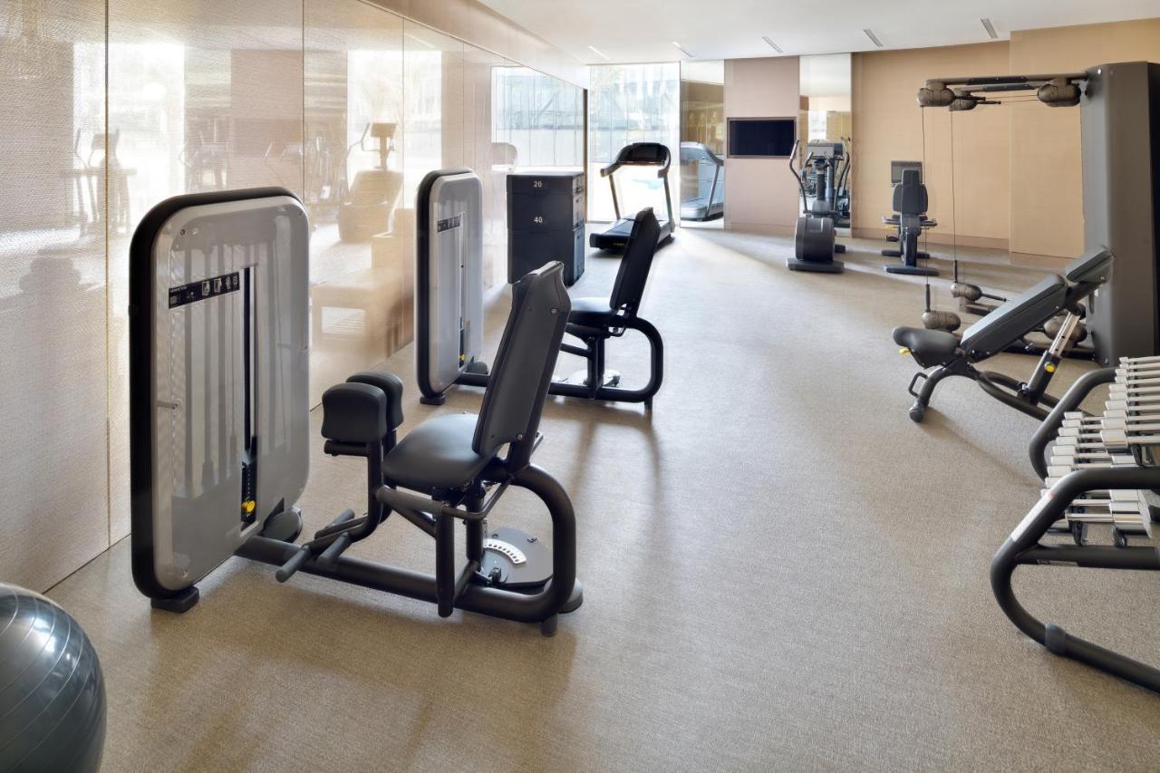 Hotel Address Sky View, Downtown Dubaï Extérieur photo The gym at the hotel